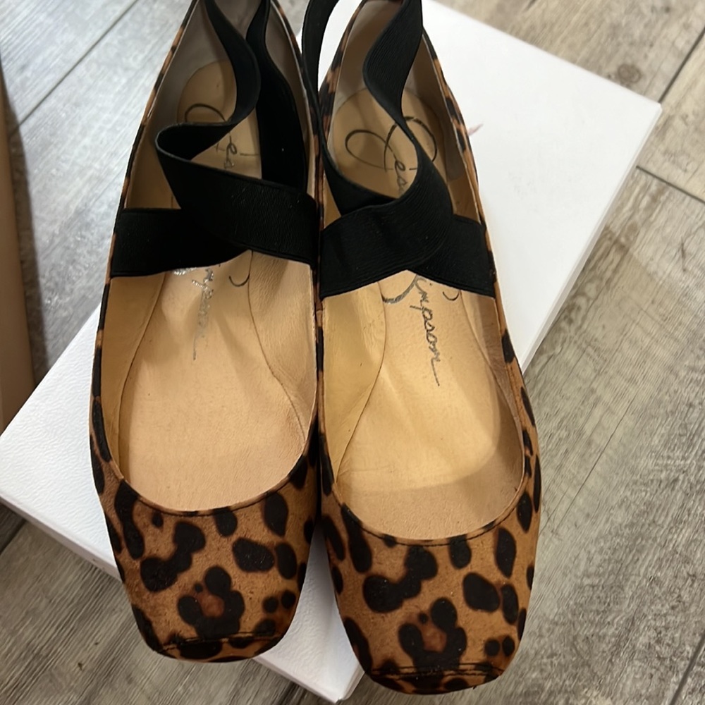 Leopard flats - Picture 3 of 3